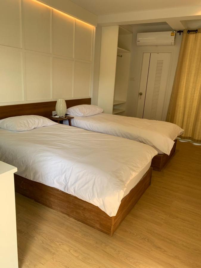 Chada House Hotel Chiang Mai Buitenkant foto