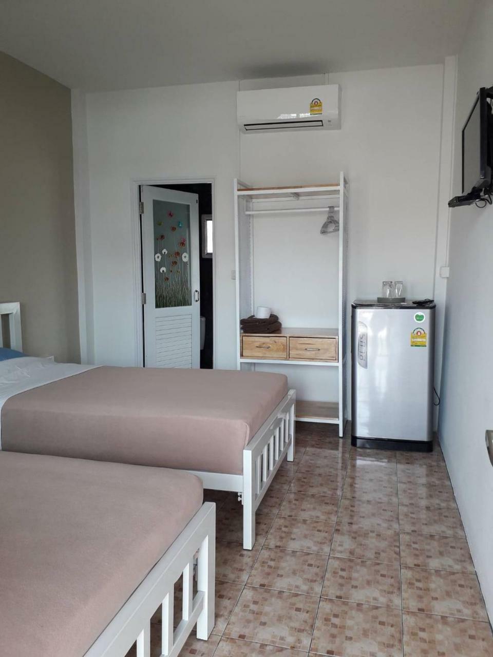 Chada House Hotel Chiang Mai Buitenkant foto